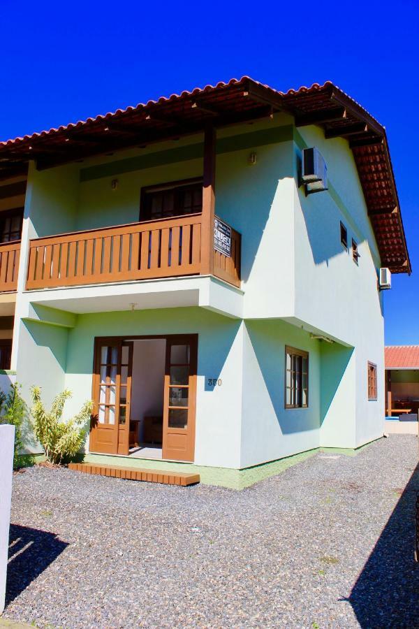 Sobrado Com Piscina Em Mariscal Bombinhas Rutilio N 350 Villa Luaran gambar